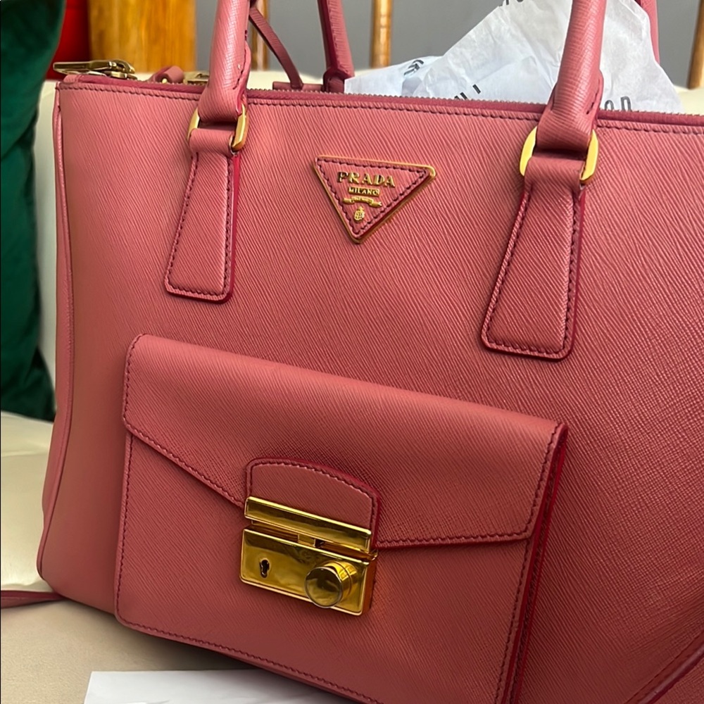 Prada Pink Saffiano Leather Satchel with Gold Accents - Picture 4 of 9